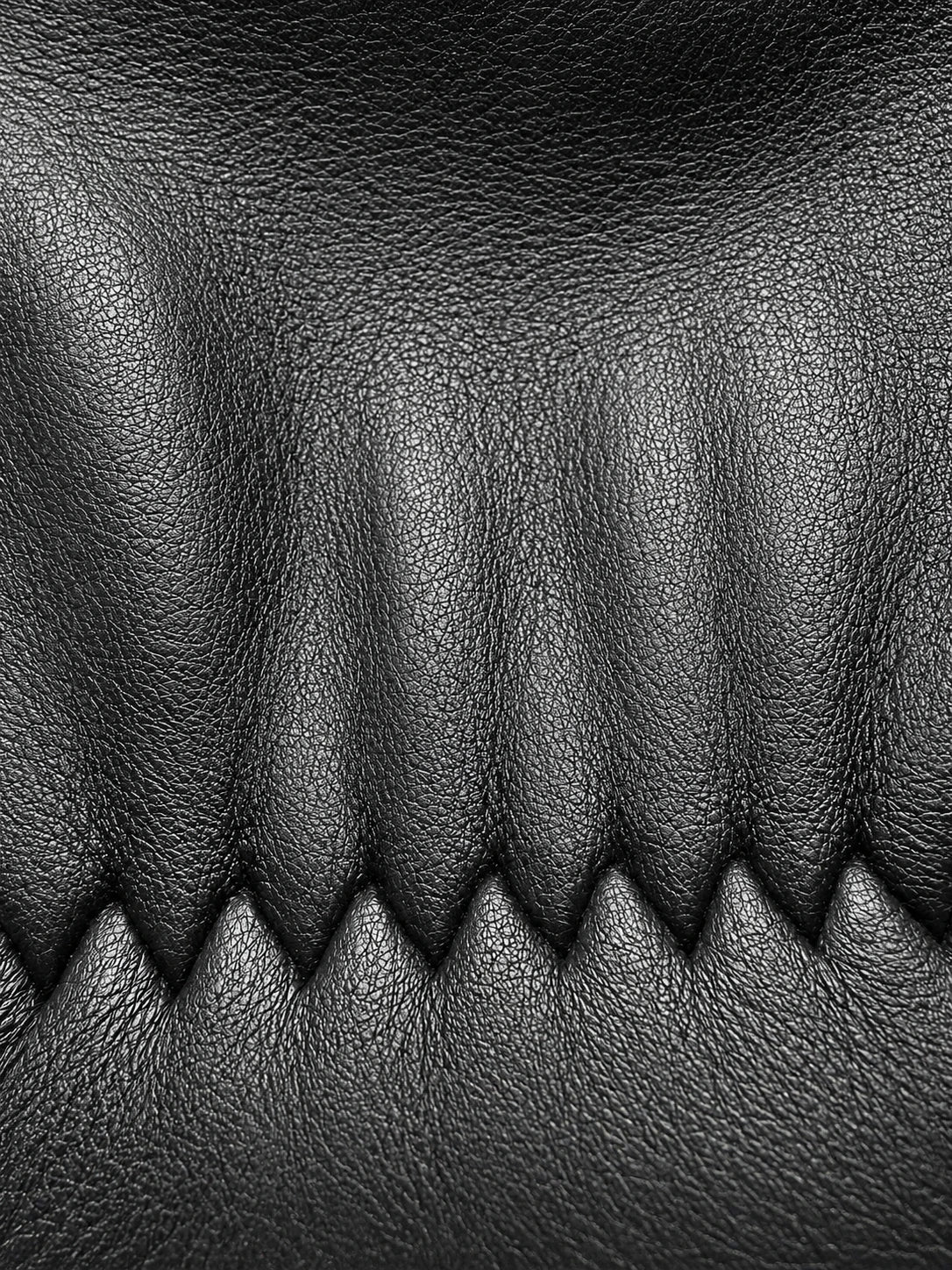 Classic Short Wrist Touchscreen Deerskin Gloves - Image 5