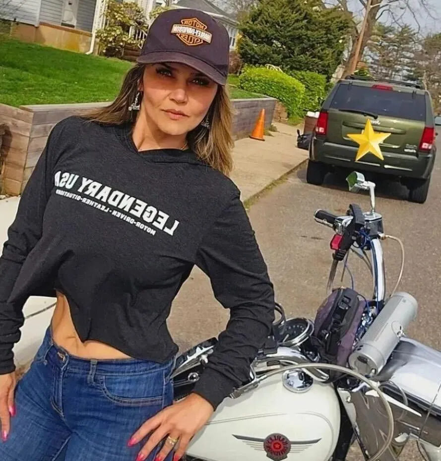 Legendary USA's Booty Call Sexy Cropped Hoodie - Image 2