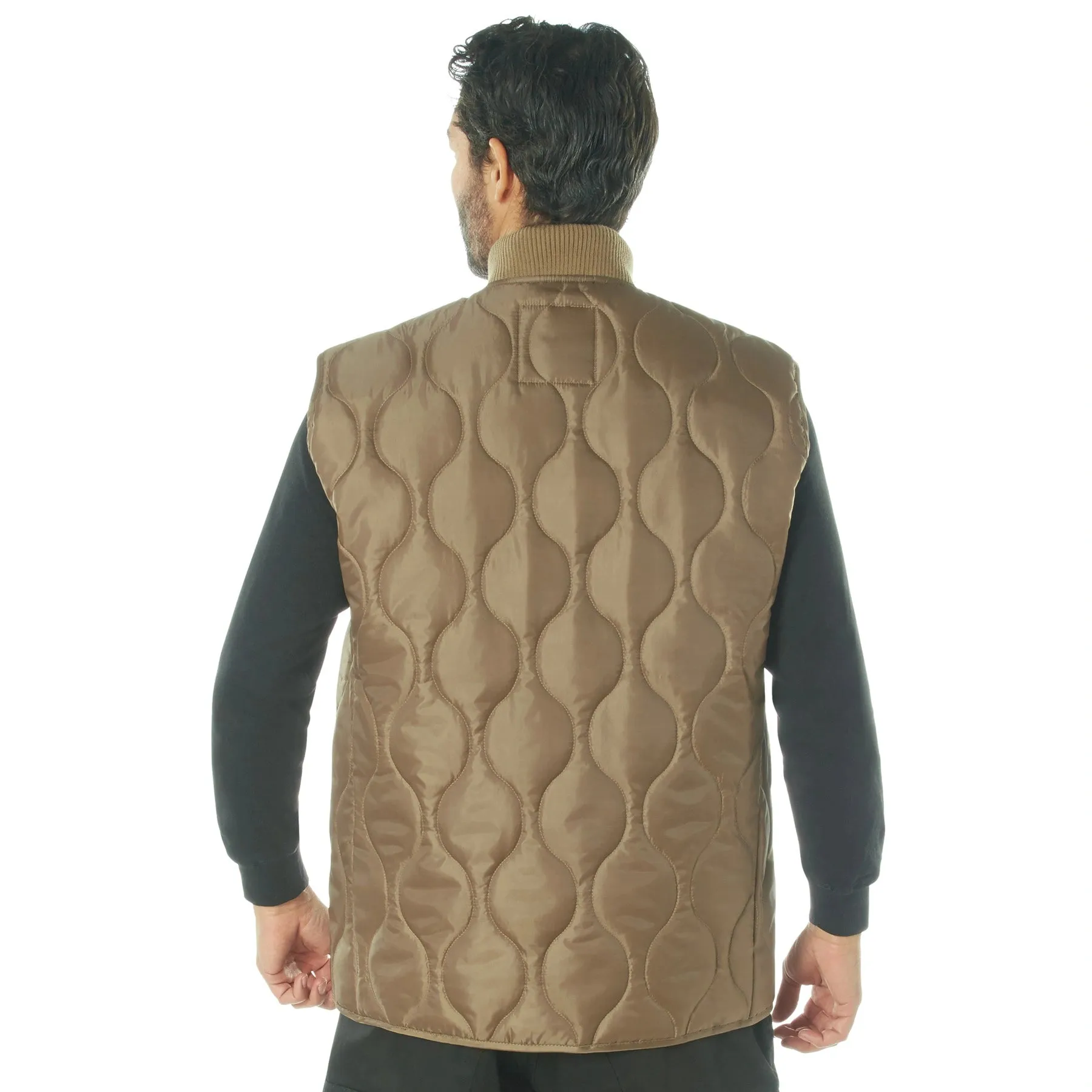 Men's Nylon Quilted Woobie Vest - Image 4